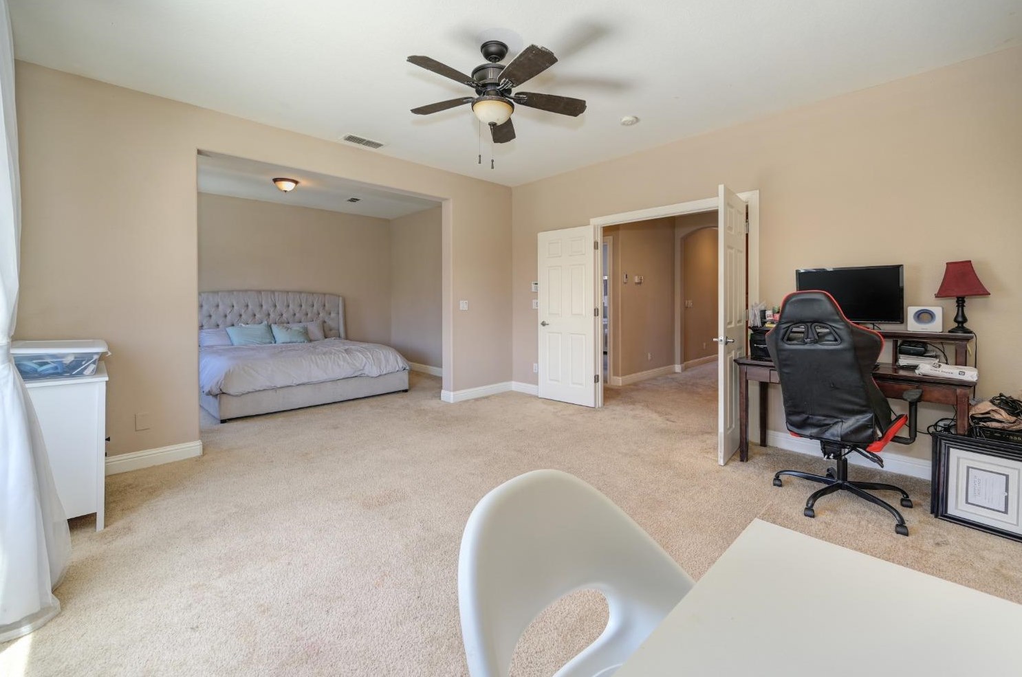 8240 Rebekah Ct, Sacramento CA  95829-9514 exterior