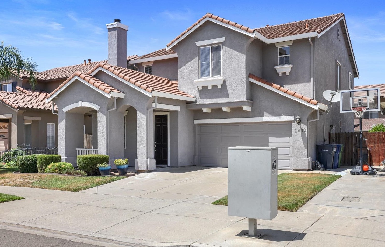 2943 Orchid Ln, Turlock, CA 95382-7391