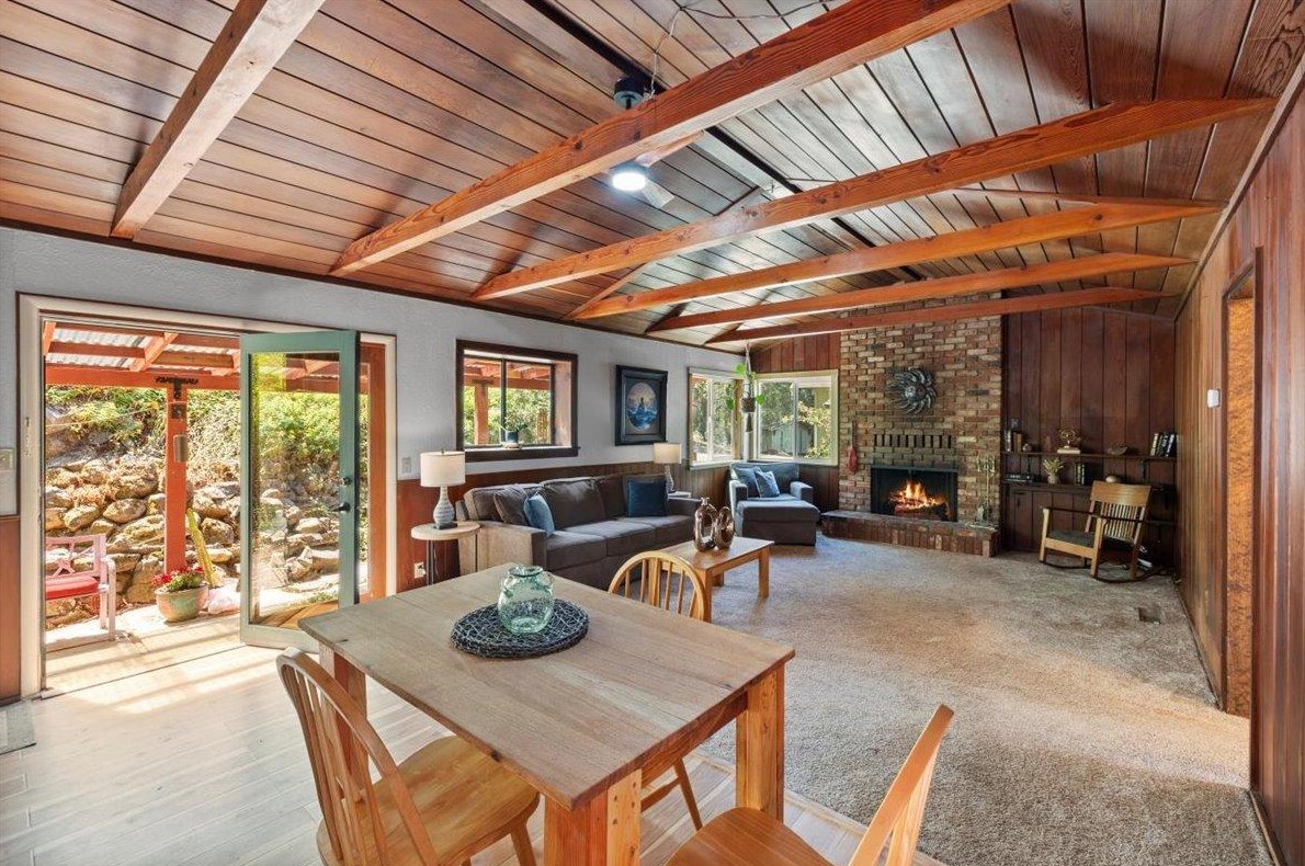 10131 Potlicker Rd, Grass Valley CA  exterior