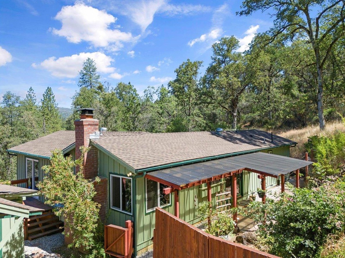 10131 Potlicker Rd, Grass Valley, CA 95949-9060