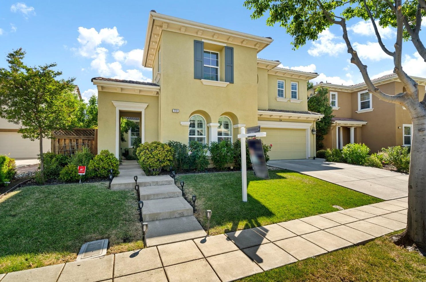 731 W Bonaventure Ave, Tracy, CA 95391