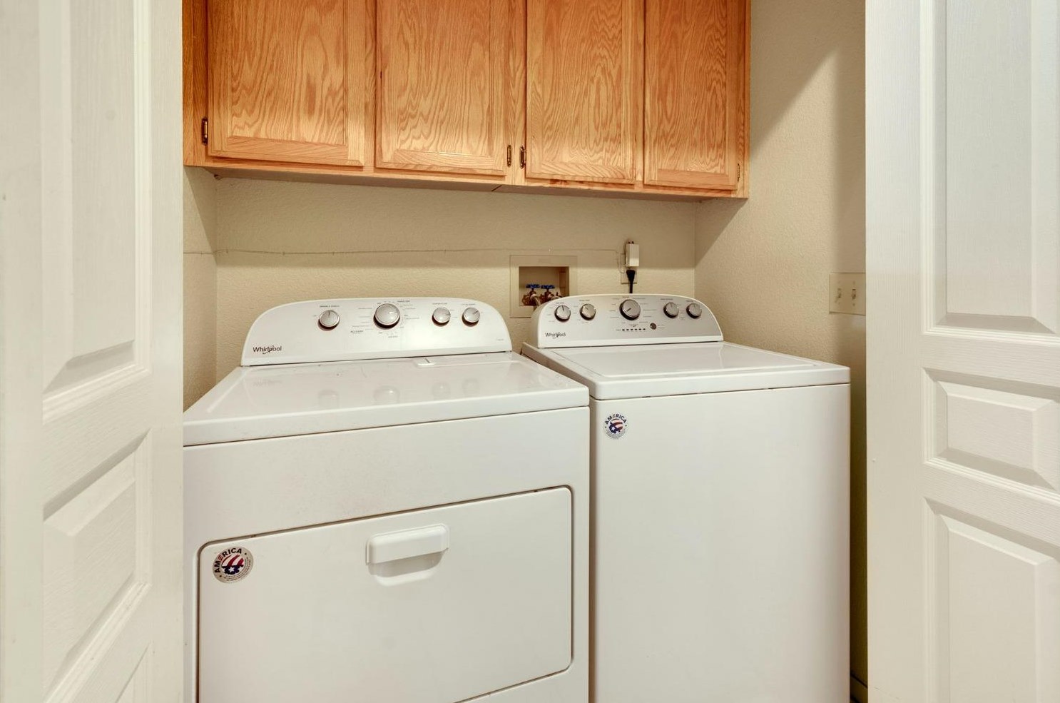 7124 Sunbreeze Ln, Sacramento CA  95828-6263 exterior
