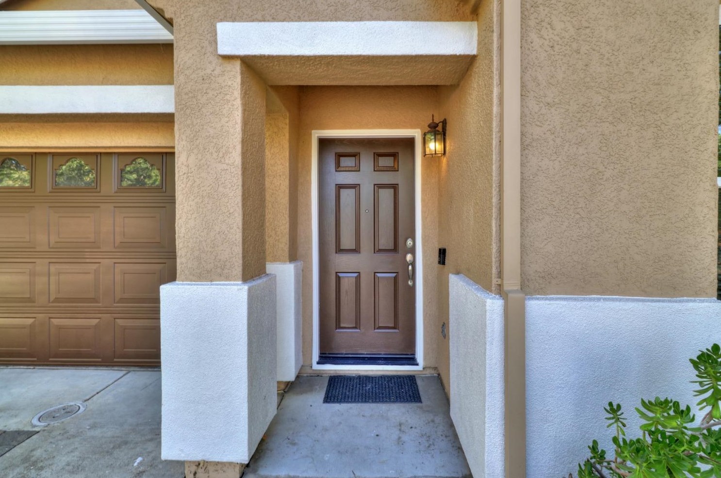 1901 Yarnell Way, Elk Grove, CA 95758