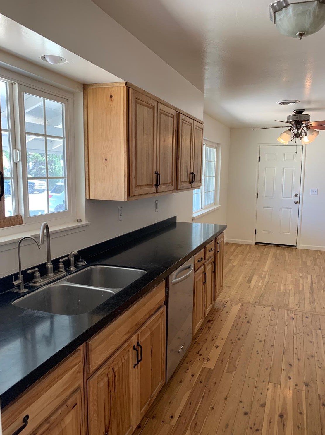 1970 Elmer Ave #g, Yuba City, CA 95993