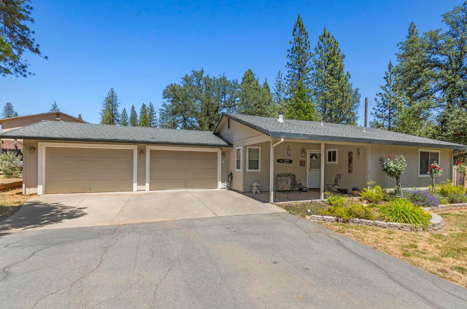 8602 La Porte Rd, Brownsville, CA 95919