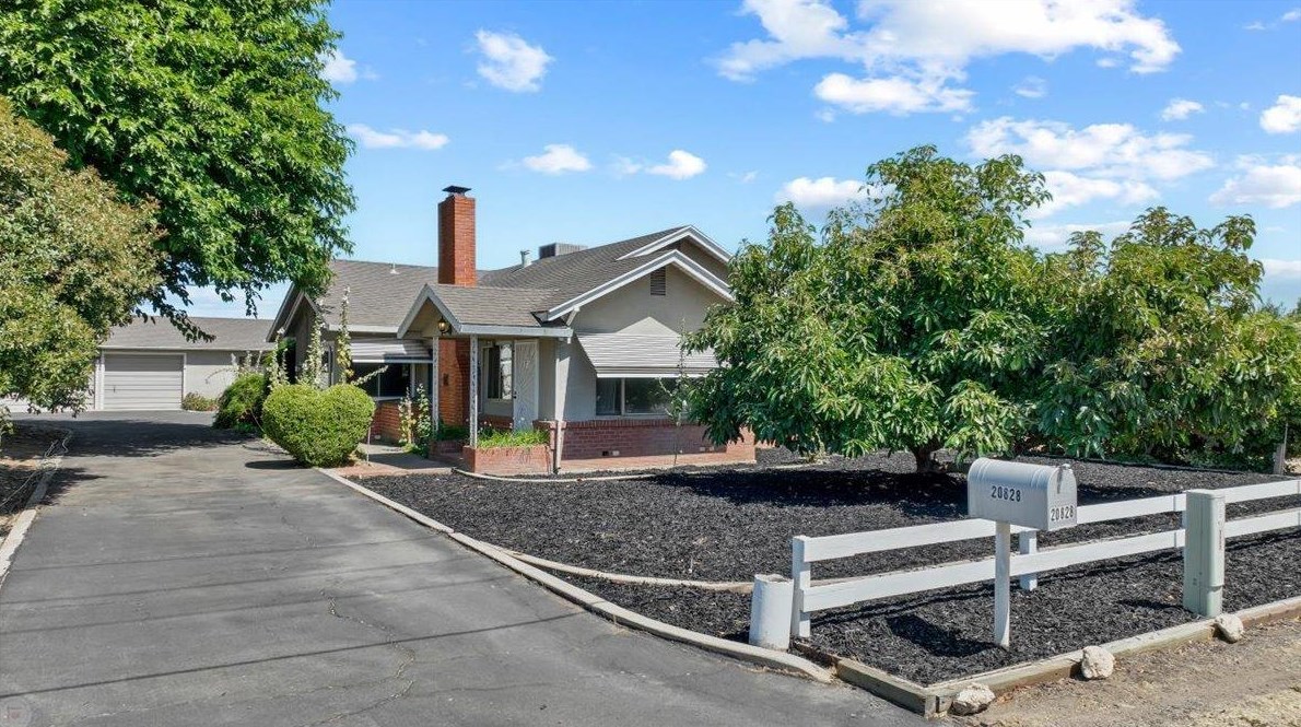 20828 S Jack Tone Rd, Ripon, CA 95366