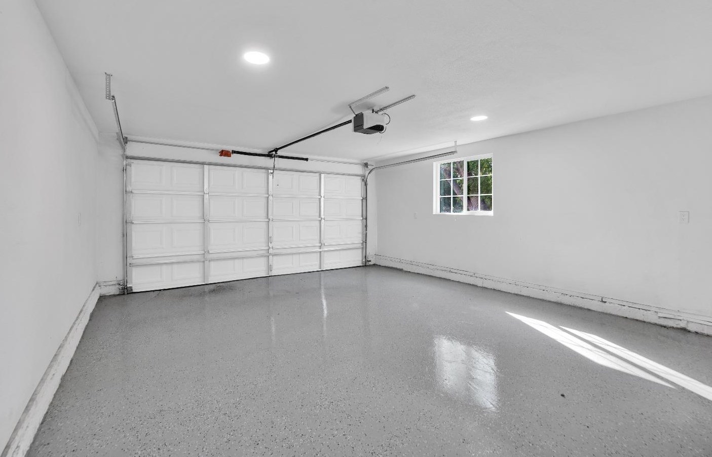 7421 Circle Pkwy, Sacramento CA  95823-3125 exterior