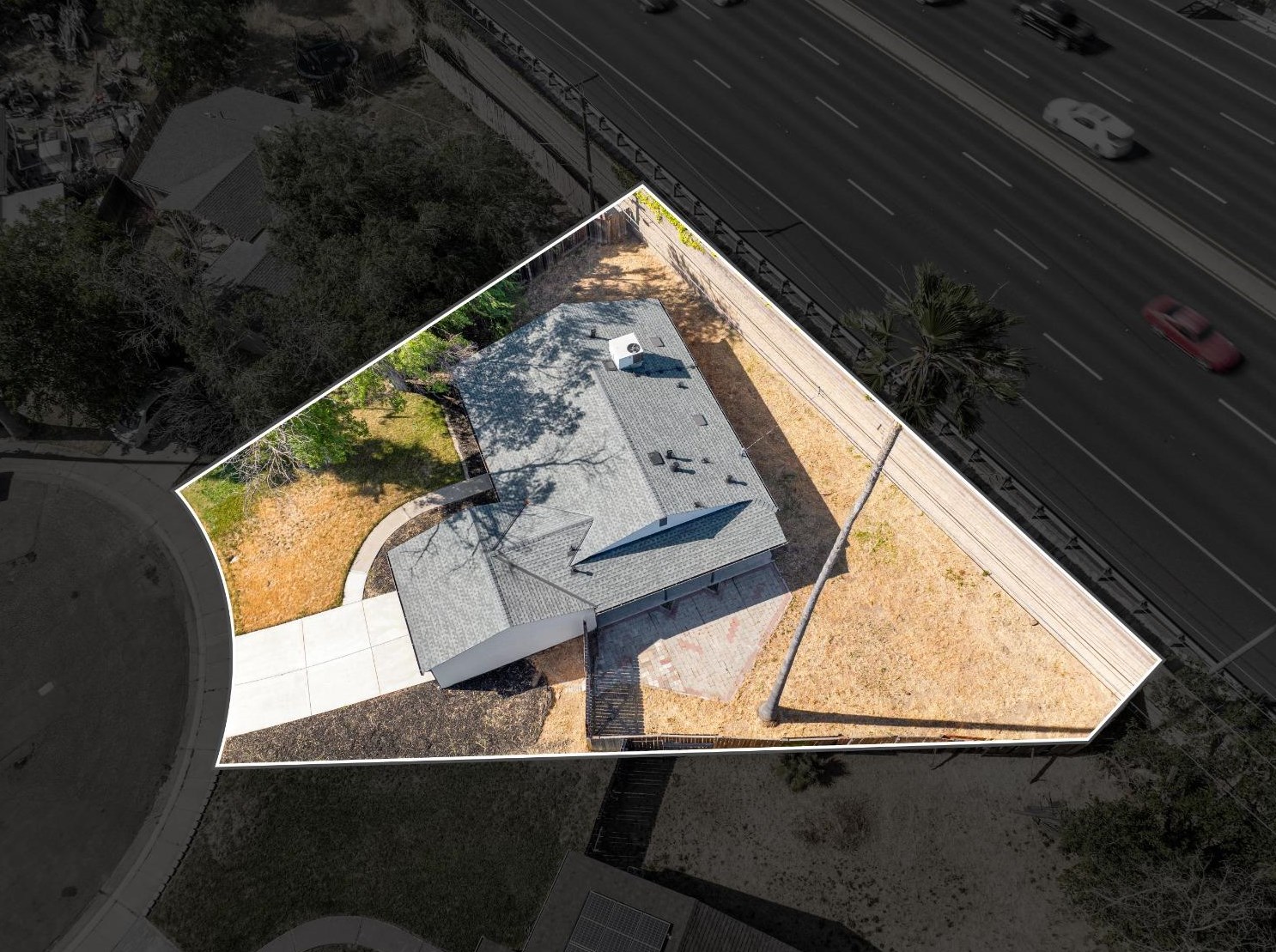 7421 Circle Pkwy, Sacramento CA  95823-3125 exterior