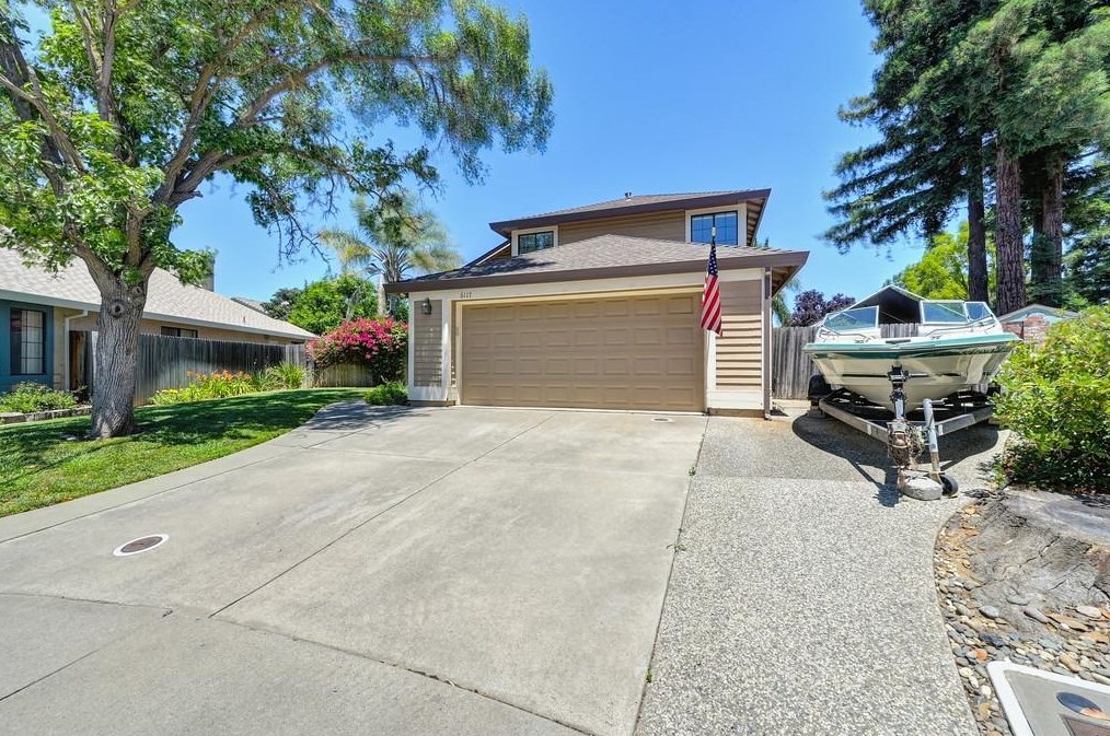 6117 Wolf Creek Ct, Elk Grove, CA 95758