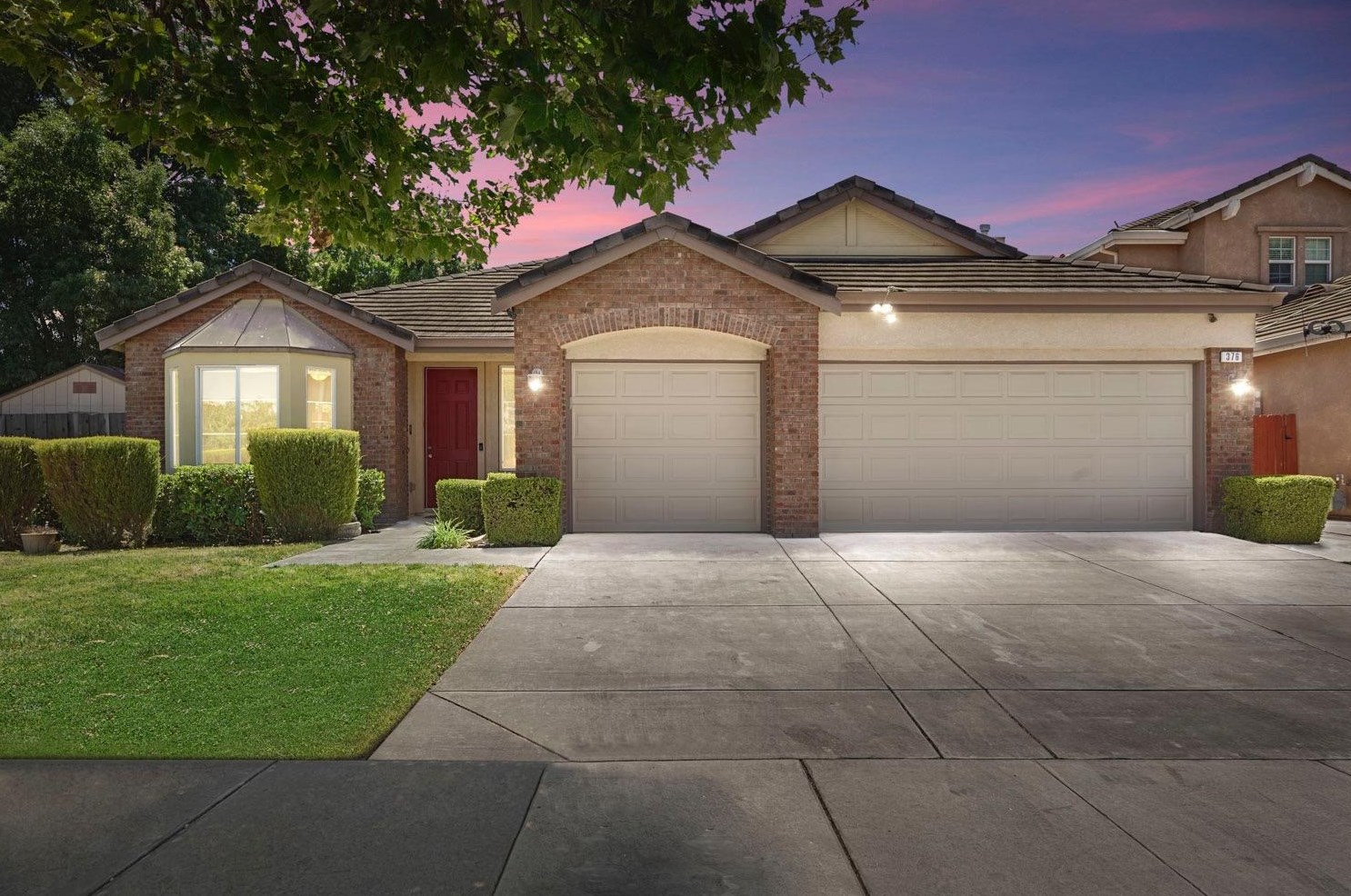 376 Glenbrook Dr, Tracy, CA 95377-7105
