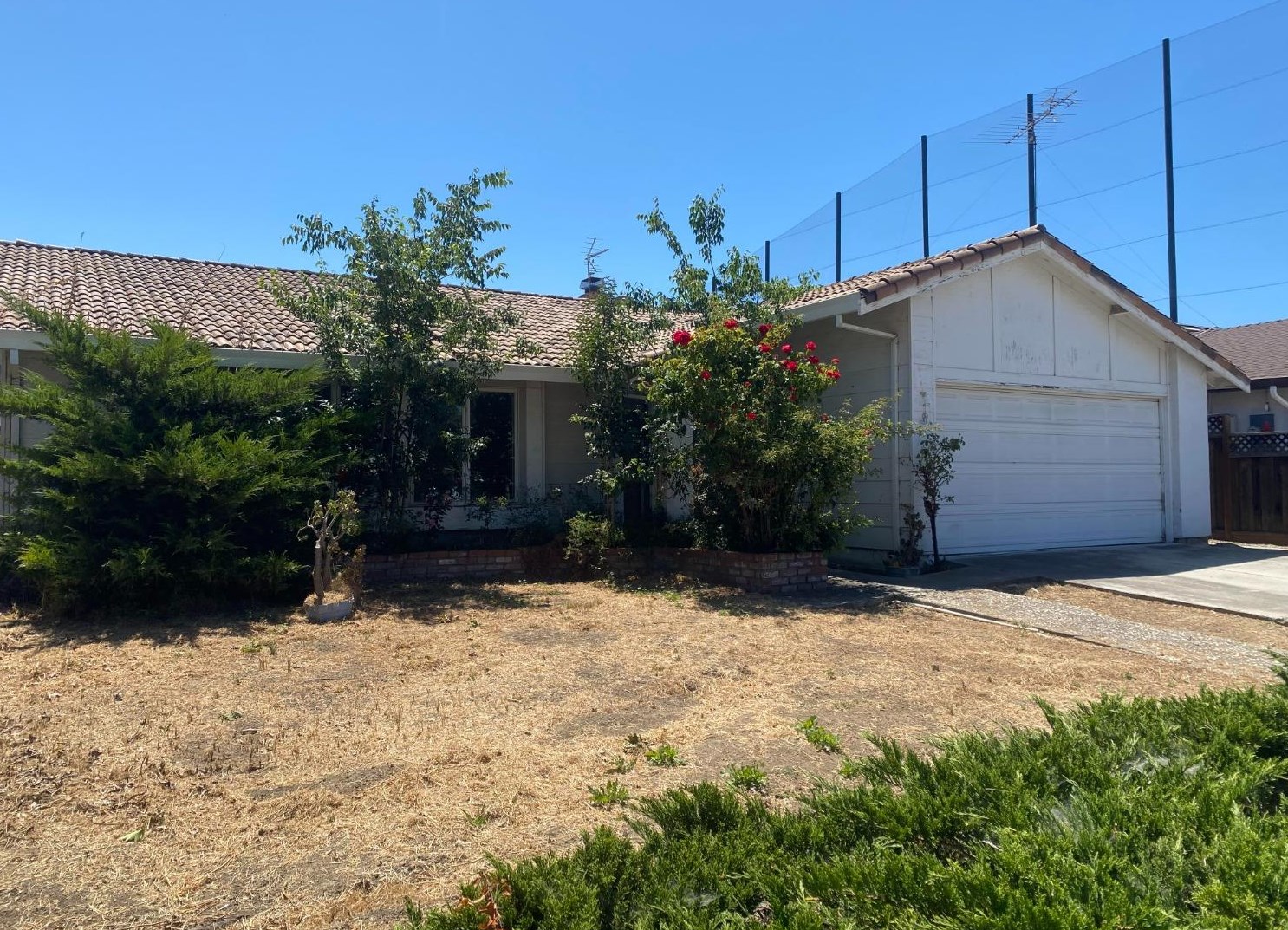 960 Cheswick Dr, San Jose, CA 95121-2809