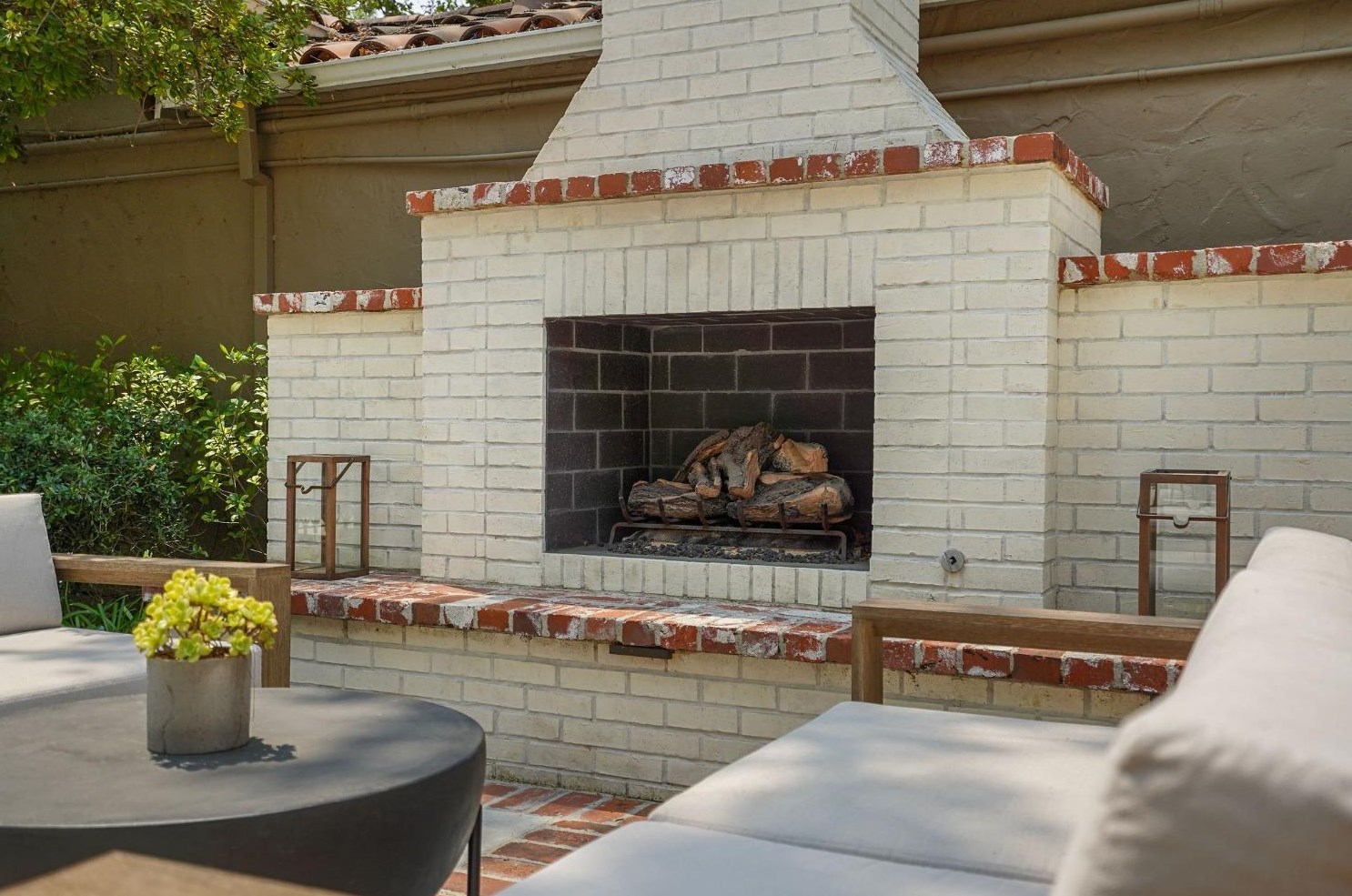 1107 47th St, Sacramento CA  95819-3703 exterior