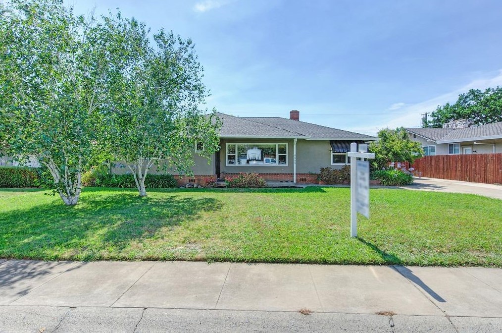 9666 Melrose Ave, Elk Grove, CA 95624