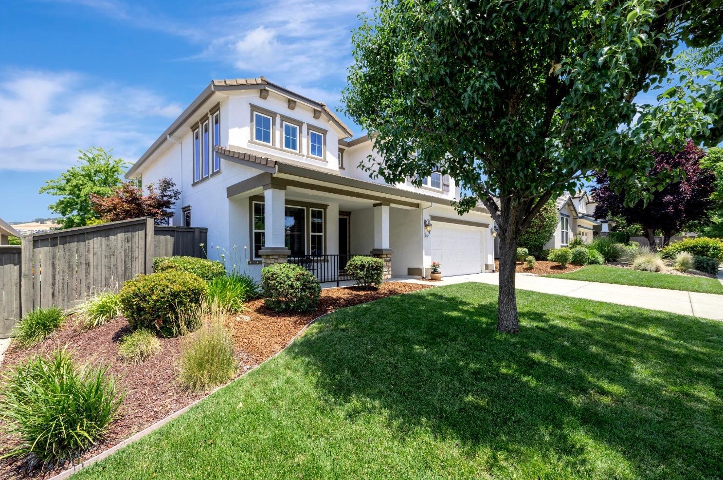 1107 Gemwood Way, Folsom, CA 95762