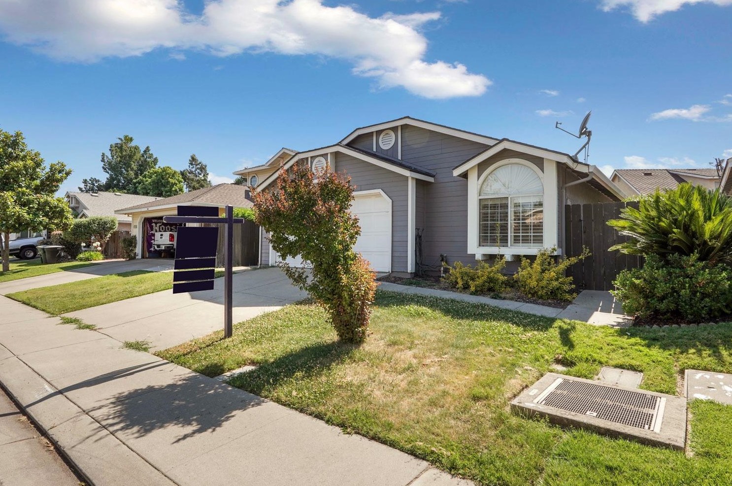 1801 Cashmere Dr, Modesto, CA 95355