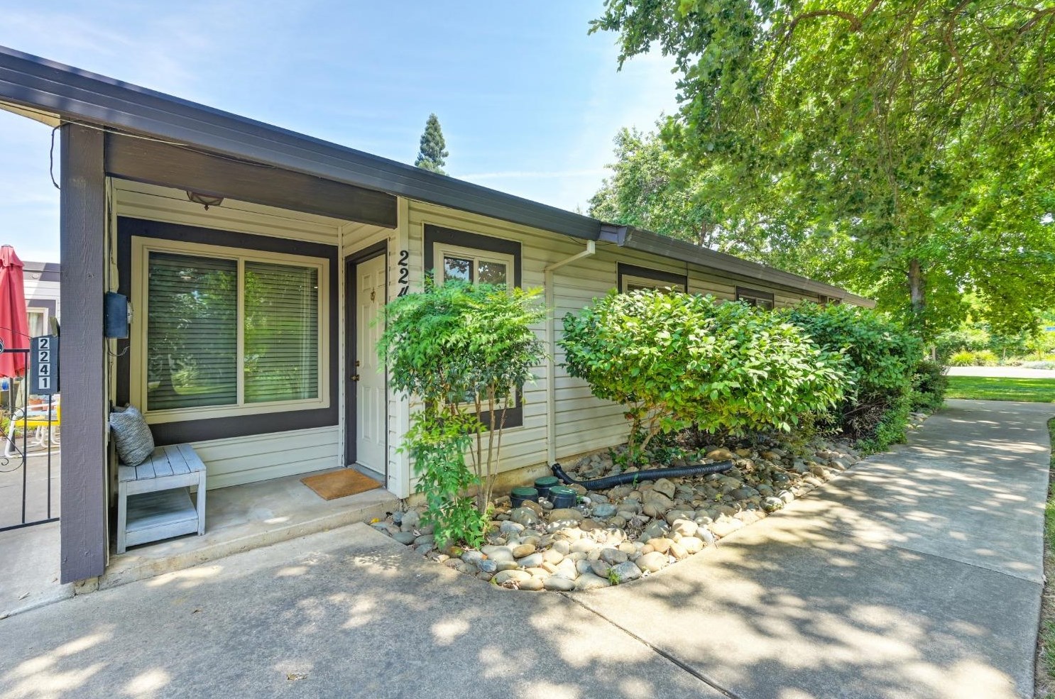 2243 Bridlewood Dr, Rancho Cordova, CA 95670
