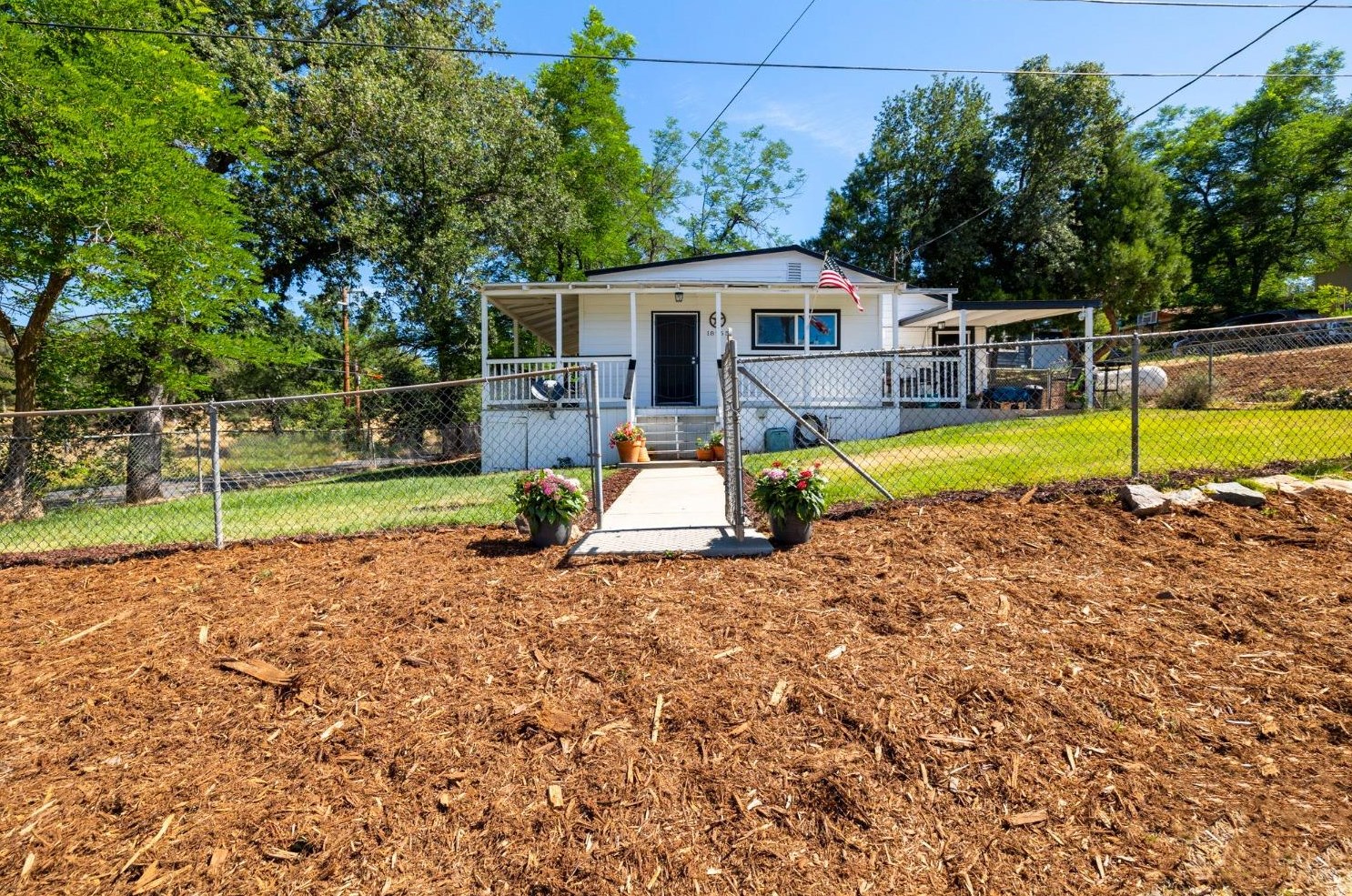 18965 Carter St, Tuolumne, CA 95379