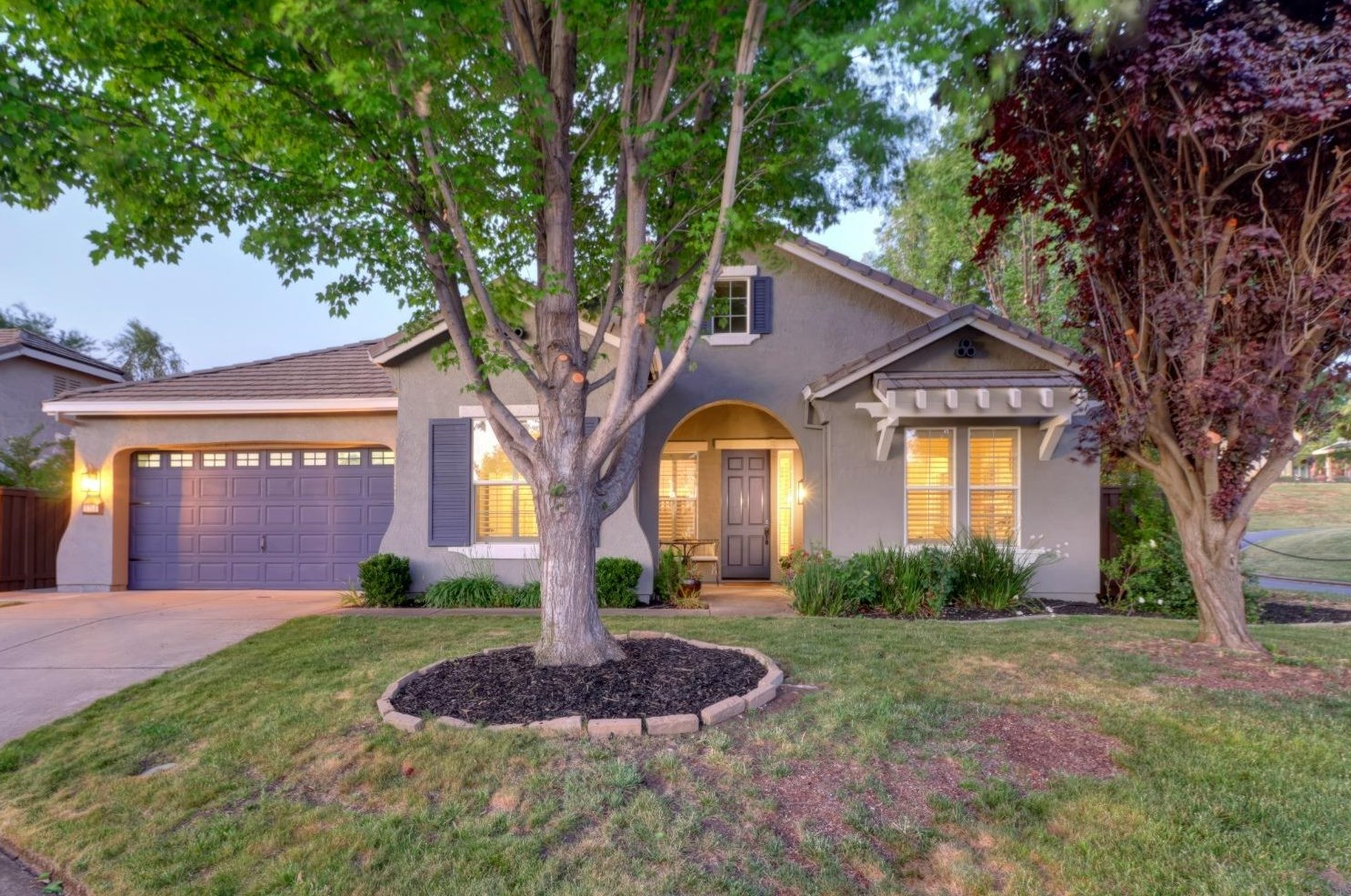 1114 Burwick Ln, Folsom, CA 95630