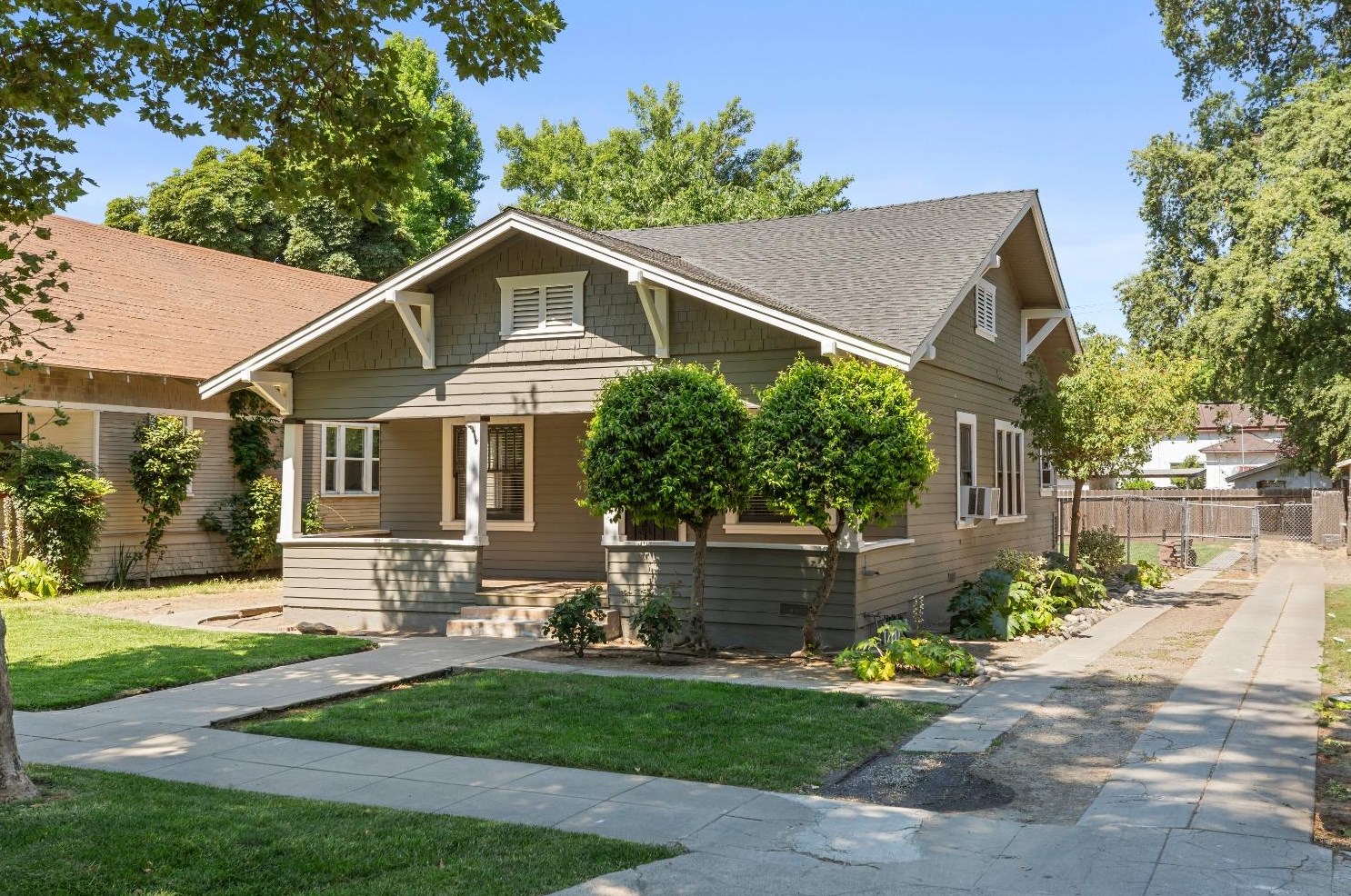 213 Orange Ave, Modesto, CA 95350