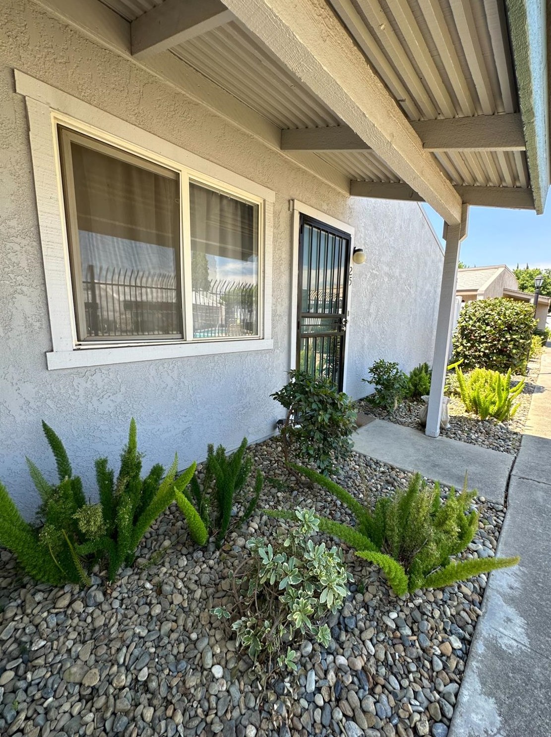 201 Woodrow Ave #25, Modesto, CA 95350