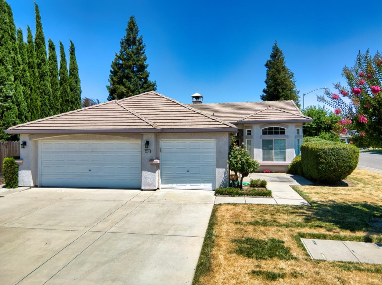 2334 California St, Escalon, CA 95320