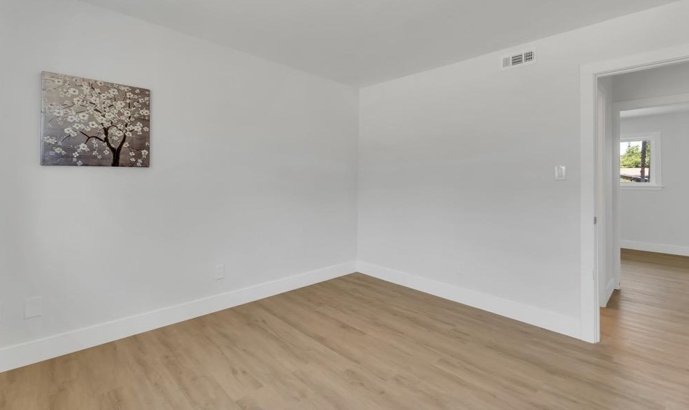 10487 Ambassador Dr, Rancho Cordova CA  95670-2278 exterior