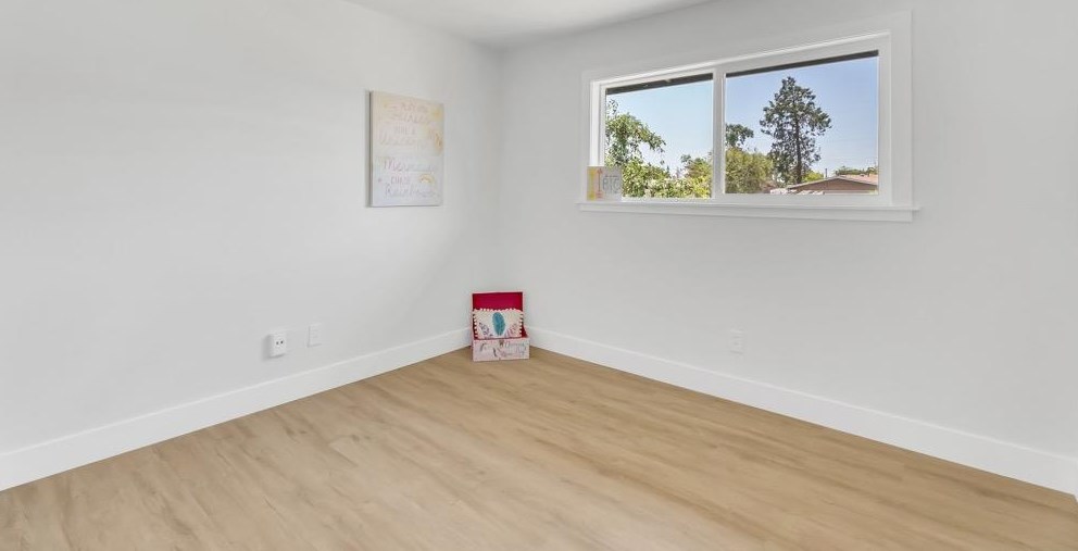 10487 Ambassador Dr, Rancho Cordova CA  95670-2278 exterior