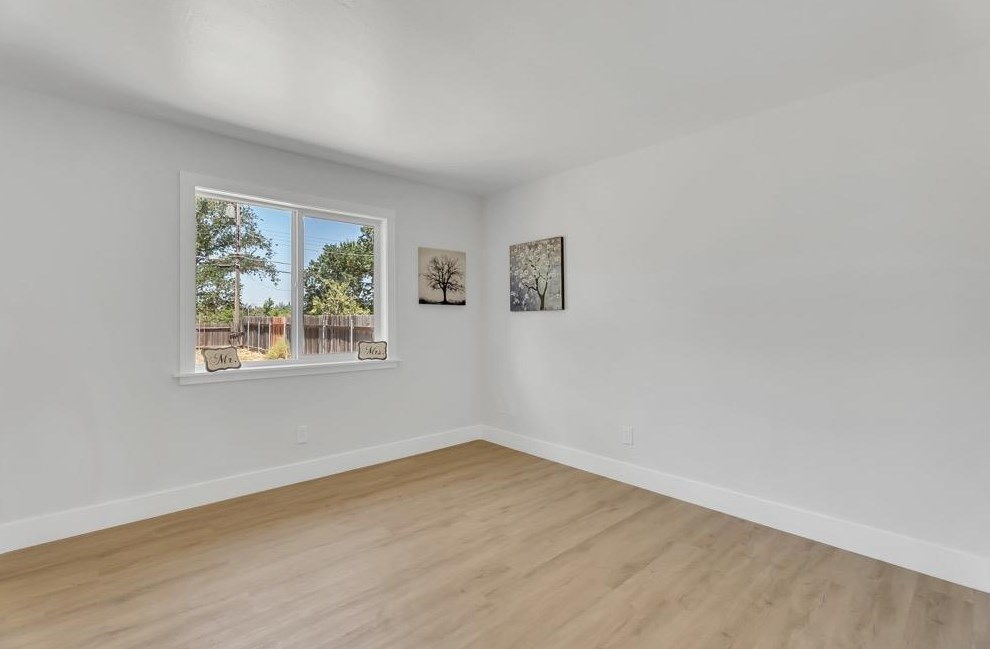 10487 Ambassador Dr, Rancho Cordova CA  95670-2278 exterior