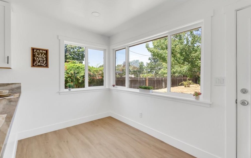 10487 Ambassador Dr, Rancho Cordova CA  95670-2278 exterior