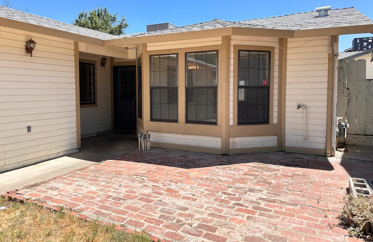 924 Inez Dr, Modesto, CA 95351