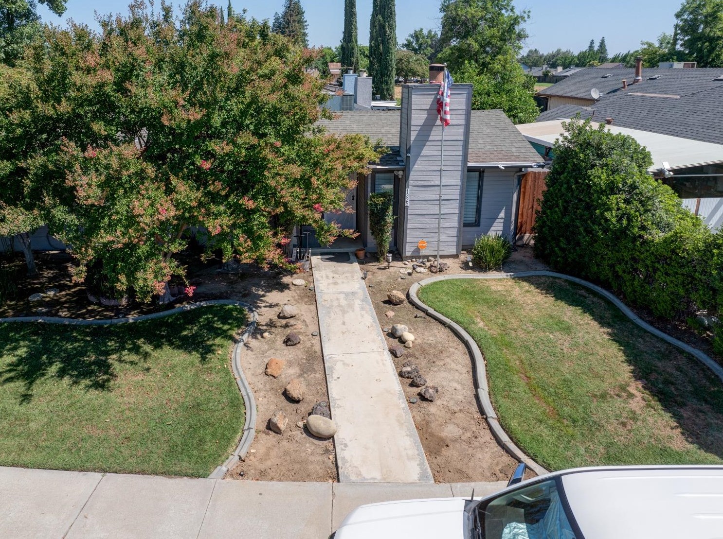 1325 Ricardo Way, Modesto, CA 95351
