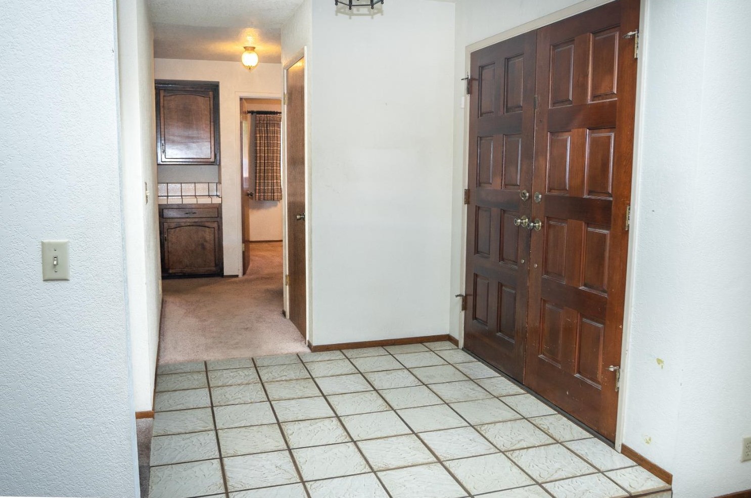 1808 Wylie Dr, Modesto, CA 95355