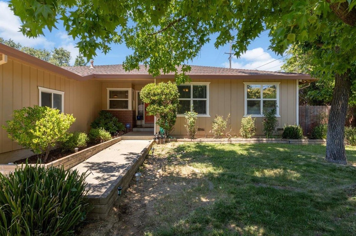4400 Bela Way, Carmichael, CA 95608