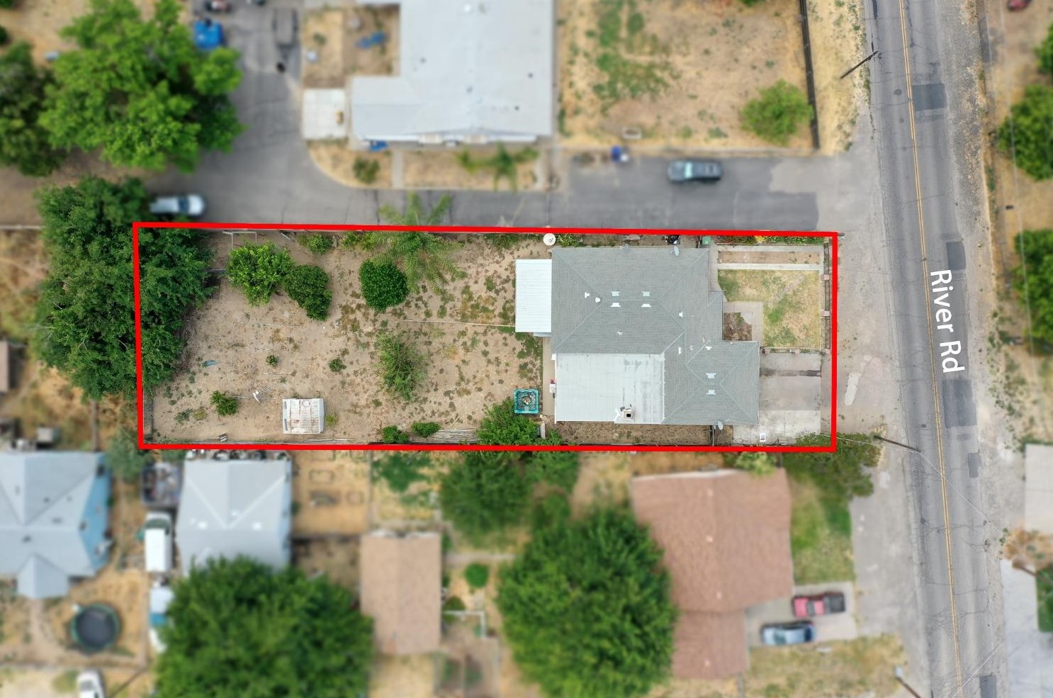 1824 River Rd, Modesto, CA 95351