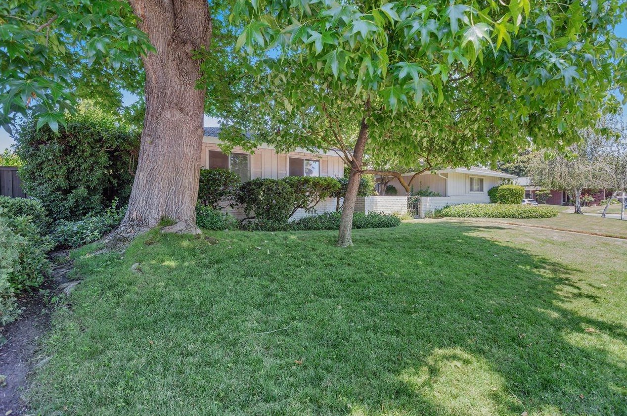4871 Finlandia Way, Carmichael, CA 95608