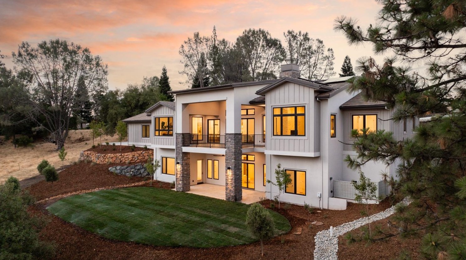 1000 Red Tail Ct, Meadow Vista, CA 95722