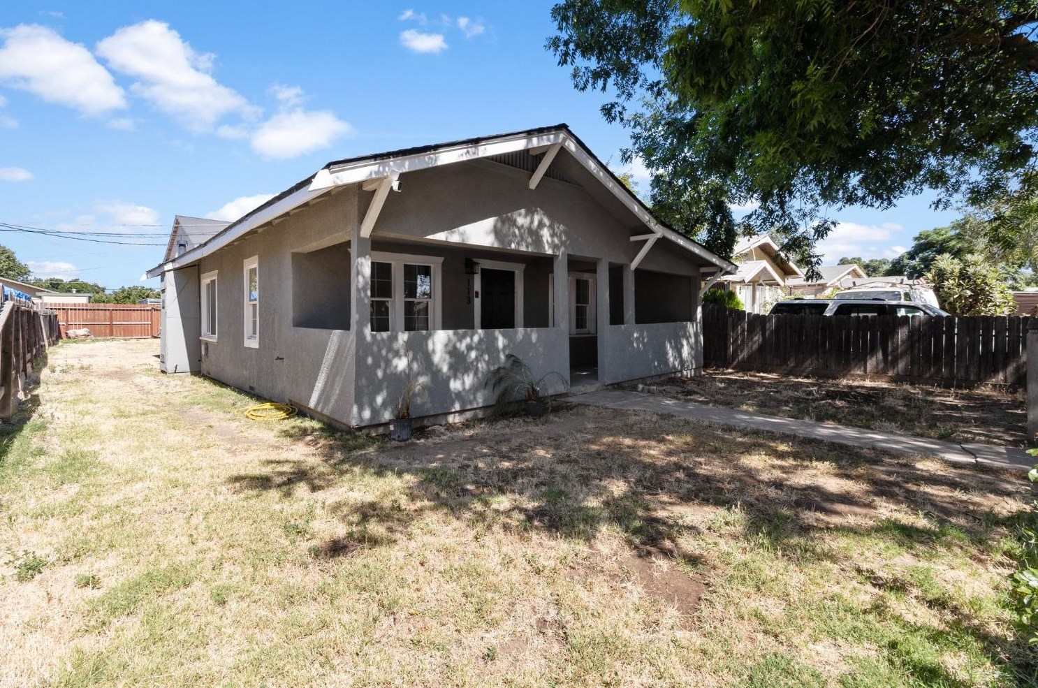 113 Pleasant St, Modesto, CA 95354