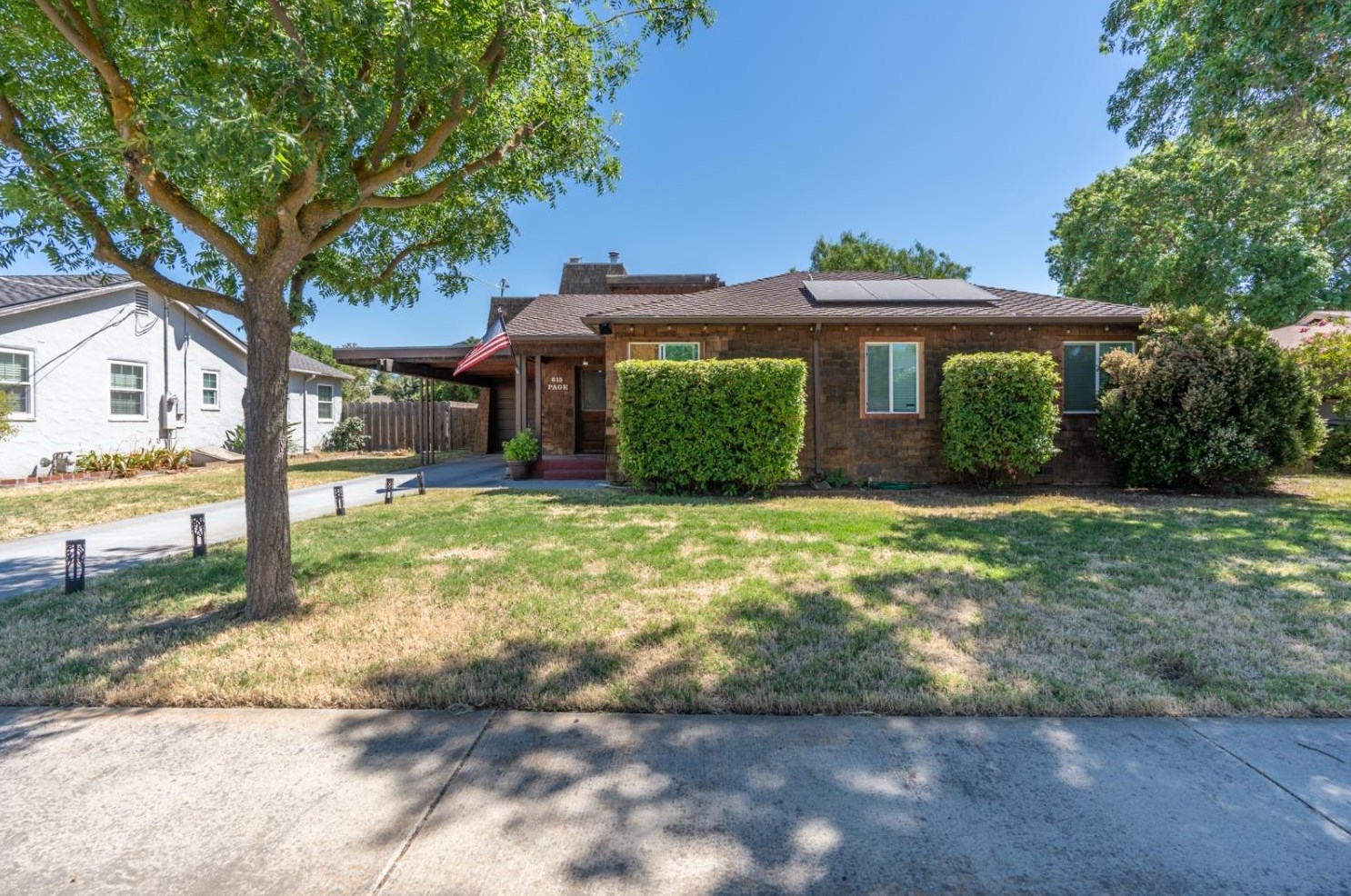 615 Page Ave, Los Banos, CA 93635