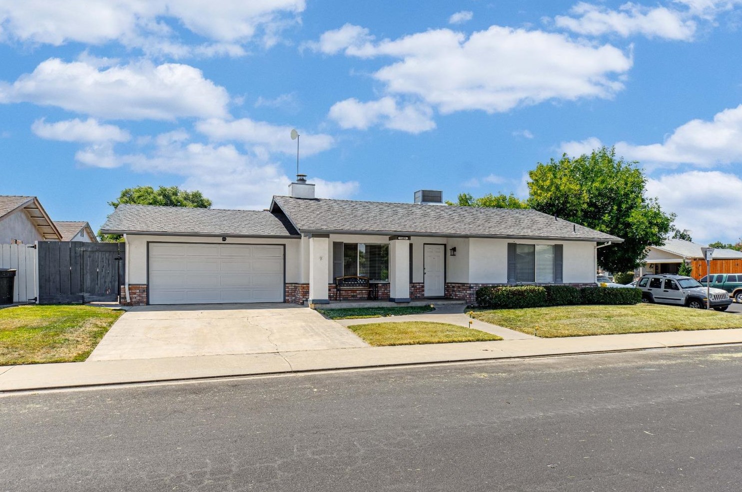 1409 Prospect Ln, Modesto, CA 95355