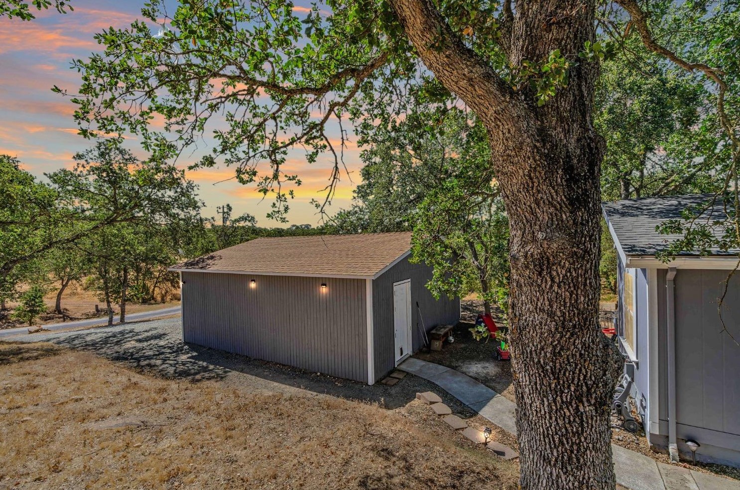 8572 Owens Way, Valley Springs, CA 95252