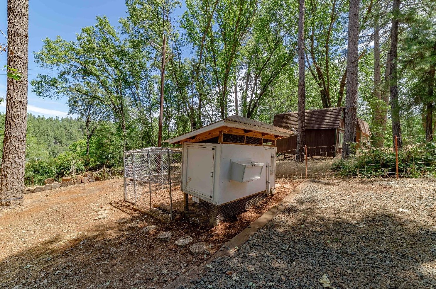 11594 Francis Dr, Grass Valley CA  95949-6675 exterior