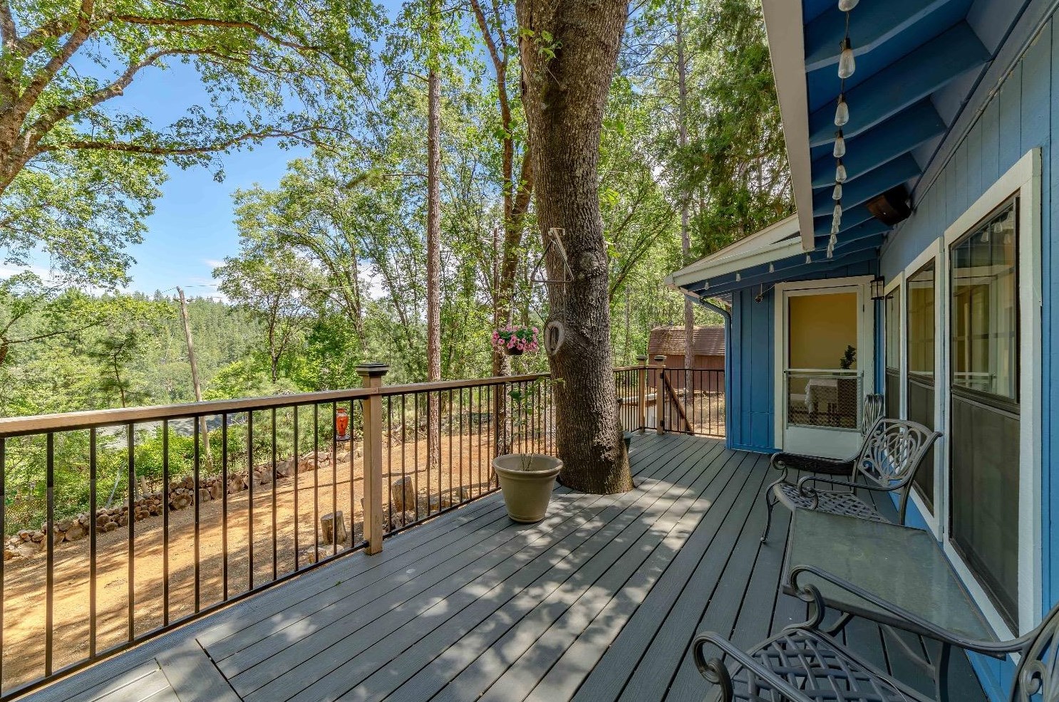 11594 Francis Dr, Grass Valley CA  95949-6675 exterior