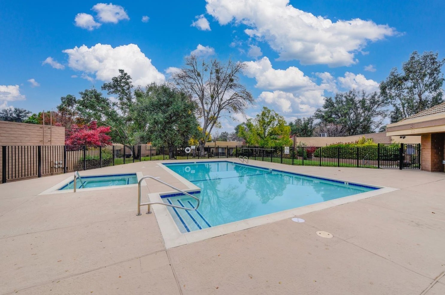 7083 Murieta Pkwy #17, Rancho Murieta, CA 95683