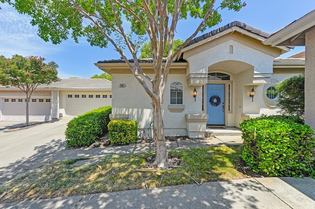 756 Strathdon Ct, Folsom, CA 95630