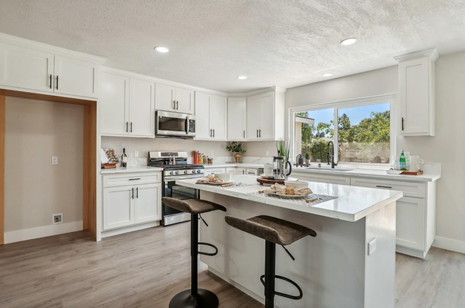 2279 El Cejo Cir, Rancho Cordova, CA 95670