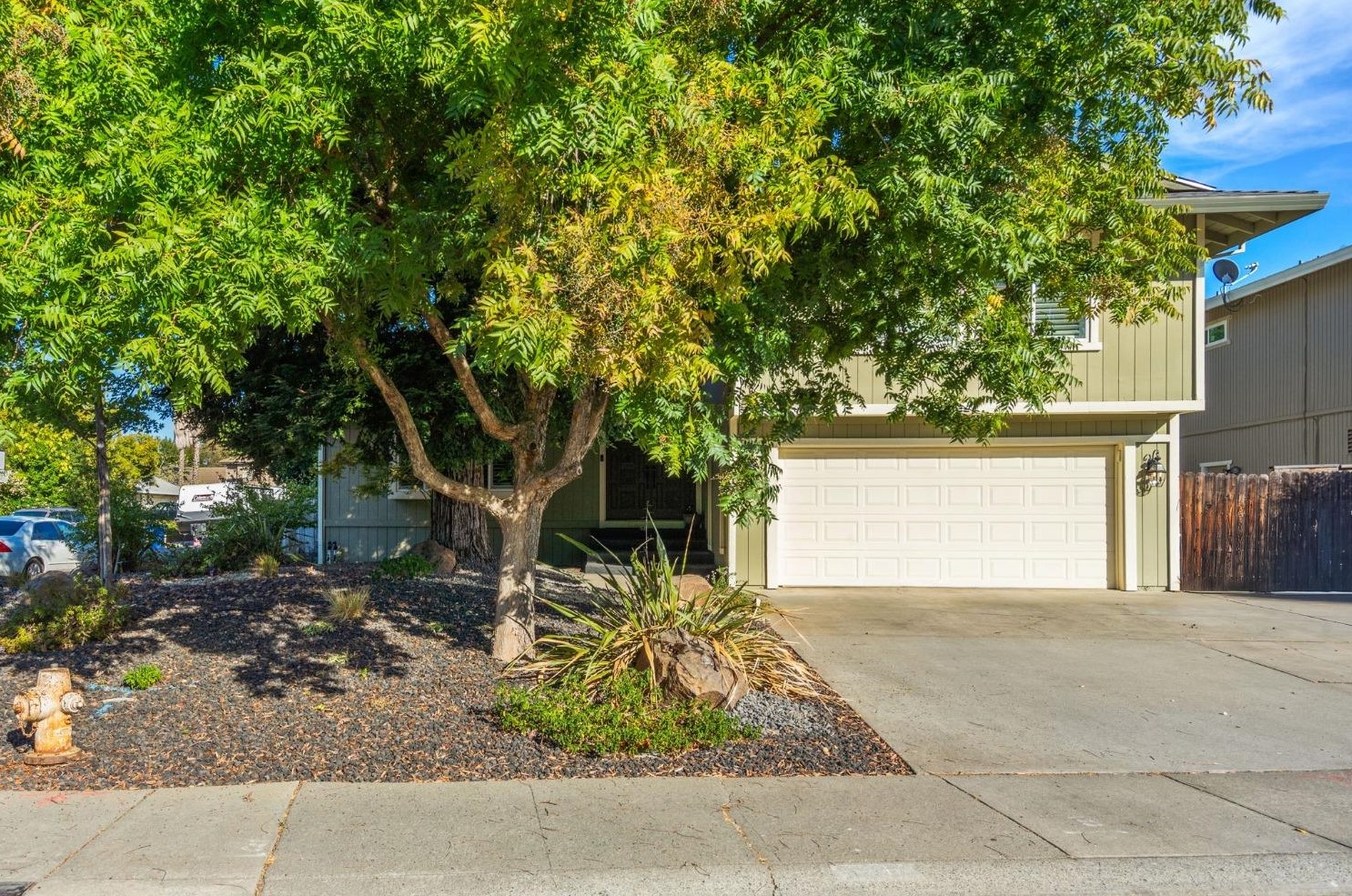 3204 Kaiser Way, Carmichael, CA 95608