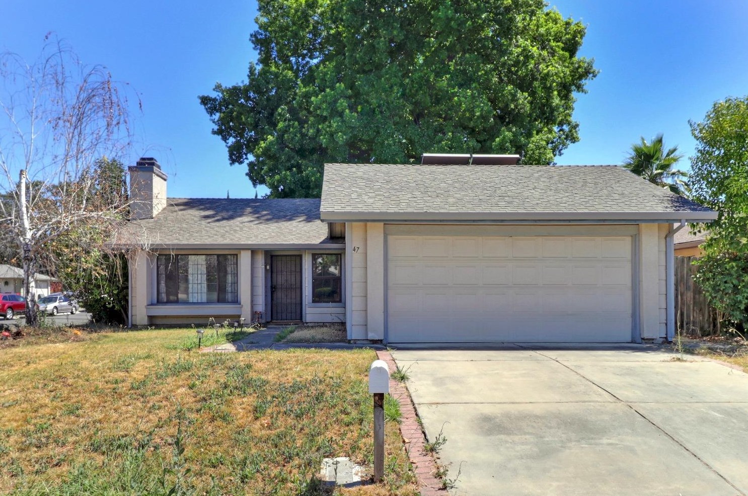 47 Tundra Way, Sacramento, CA 95834-1427