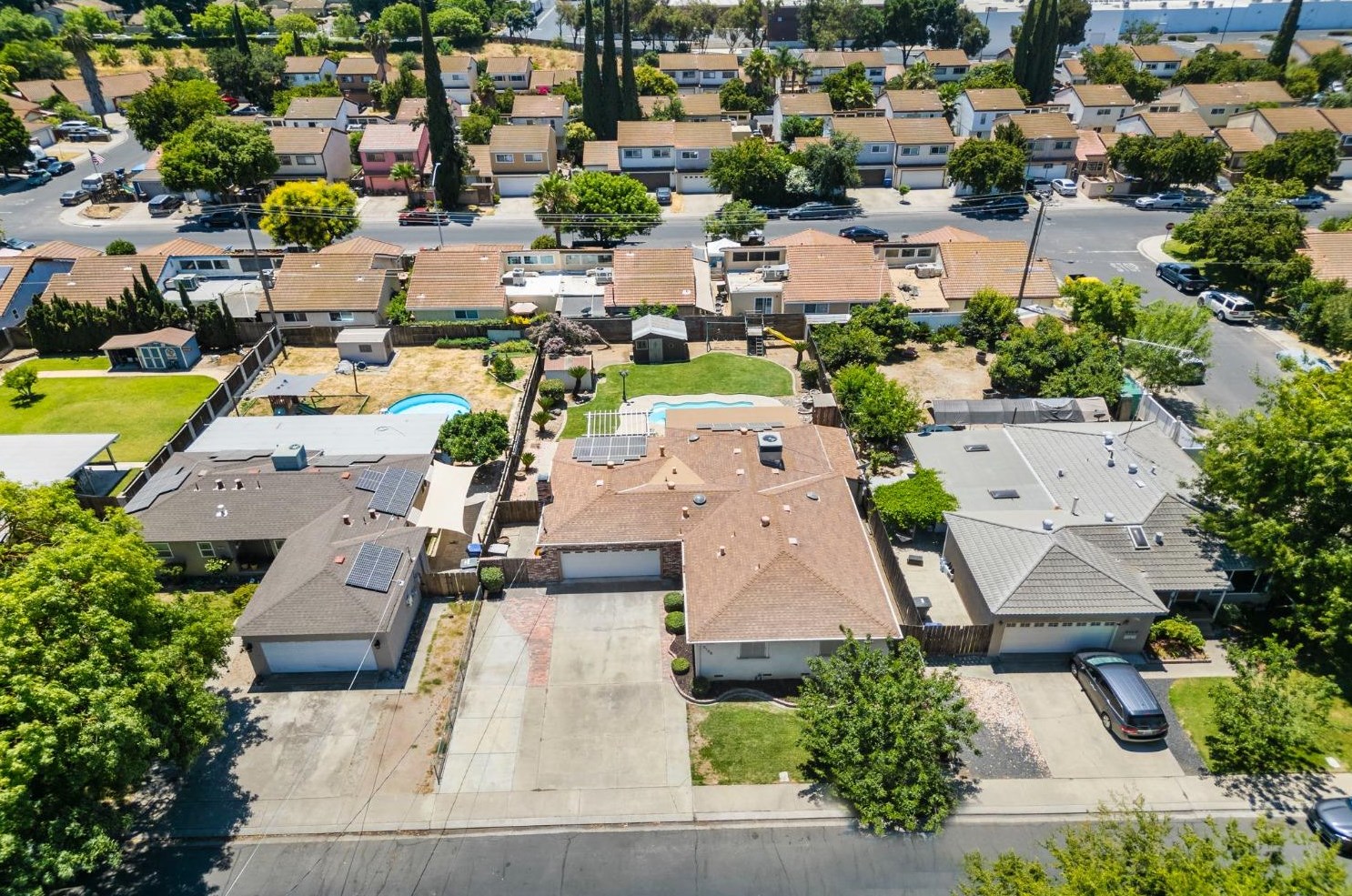 2138 Eicher Ave, Modesto, CA 95350