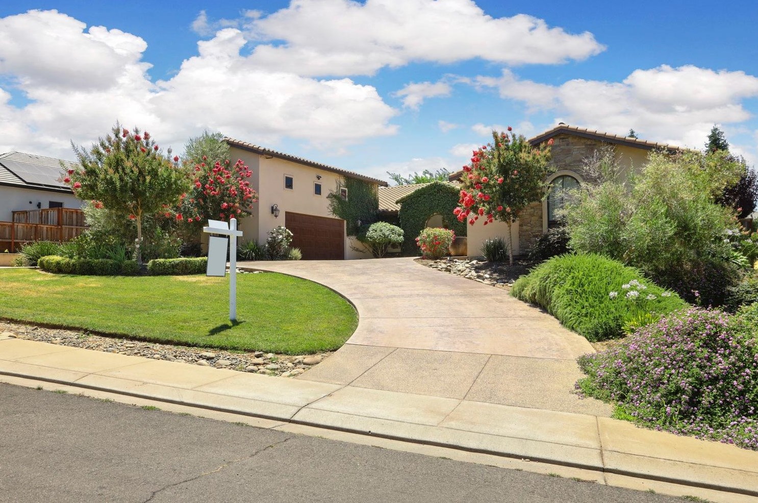 10205 Savannah Ct, Valley Home, CA 95361