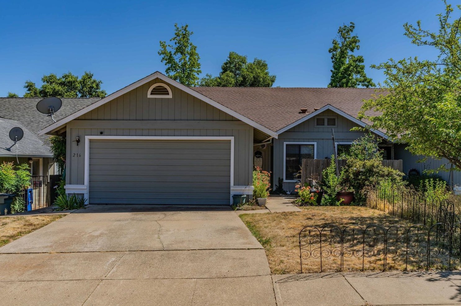 216 Westview Dr, Jackson, CA 95642